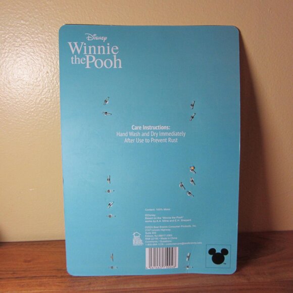 winnie the pooh christmas winter cookie cutters NIP (H147) - Picture 4 of 6